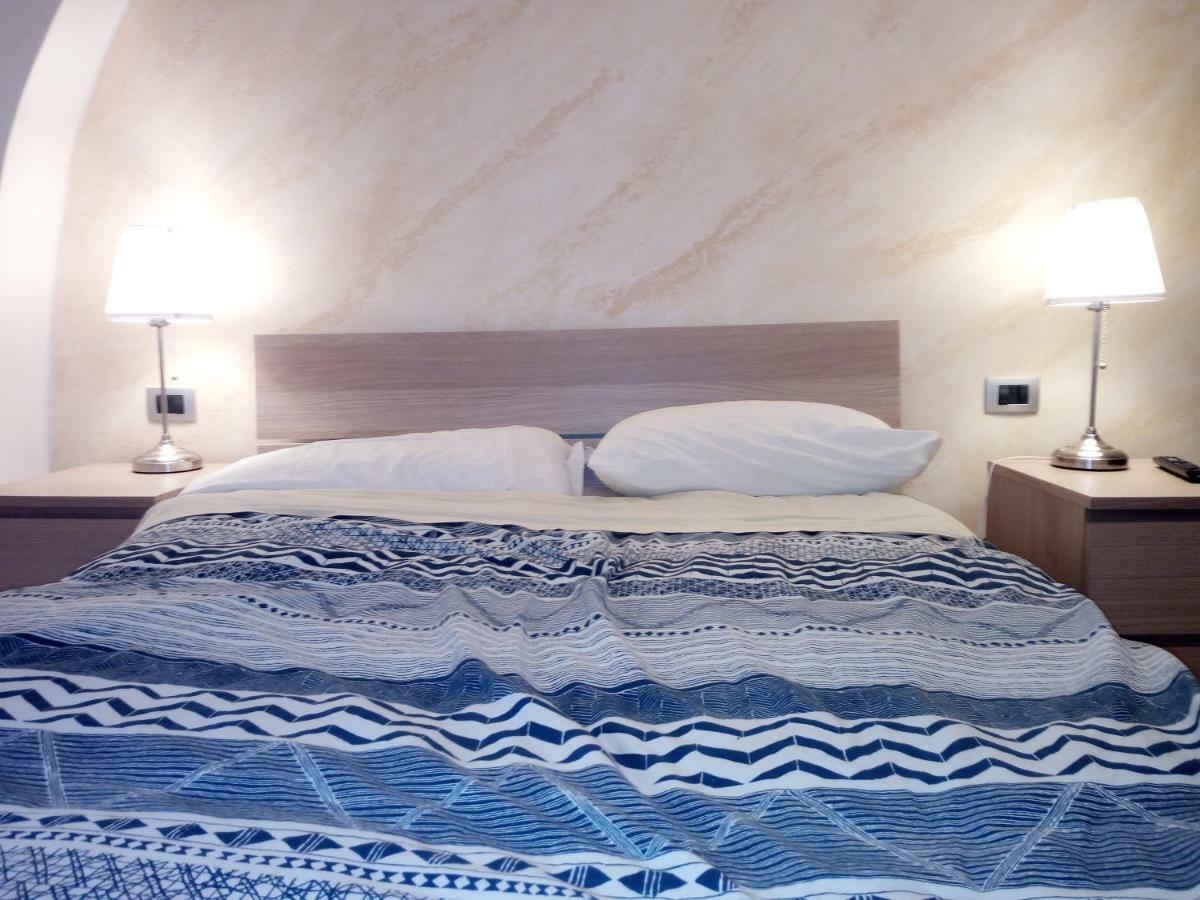 Corsini Houses- * Catania